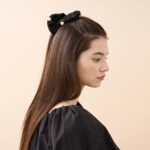 Alexandre de Paris Chouchou ALEXANDRA Perlen 5cm TCHC 25T A23N € 110,00 (3)