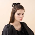 Alexandre de Paris Chouchou ALEXANDRA Perlen 5cm TCHC 25T A23N € 110,00 (5)