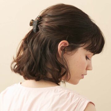 Alexandre de Paris - Haarklammer ART DE VIVRE 6 cm braun ACCS-7704-48X_model