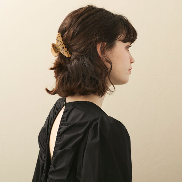 Alexandre de Paris - Haarklammer RAMAGES 8,5 cm schwarz ACCM-17954-03N_model