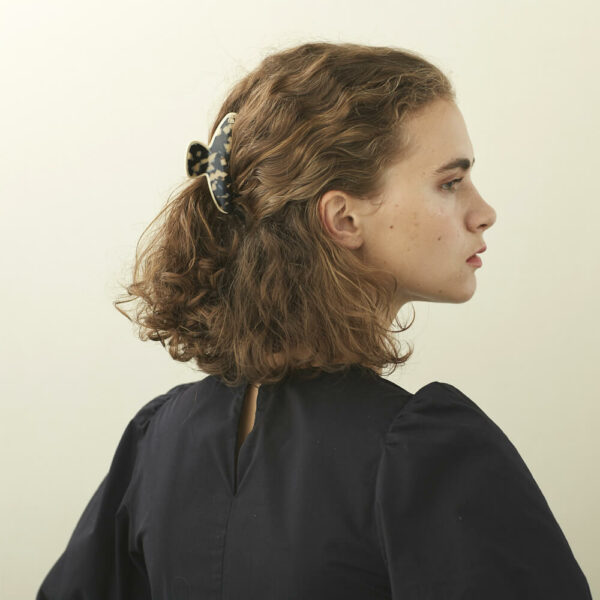 Alexandre de Paris - Haarklammer Vincennes 8,5cm beige ACCM-14278-03A21GS (1)