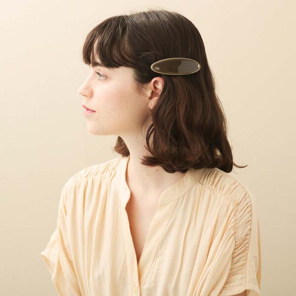 Alexandre de Paris - Haarspange ORIGINES 8 cm braun AA8-17901-04H_model