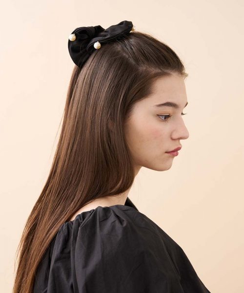 Alexandre de Paris Chouchou ALEXANDRA Perlen 5cm TCHC 25T A23N € 110,00 (3)