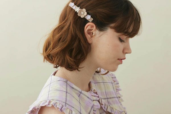 Alexandre de Paris - Haarspange À Peine Éclose 8 cm beige AA8-17603-04S